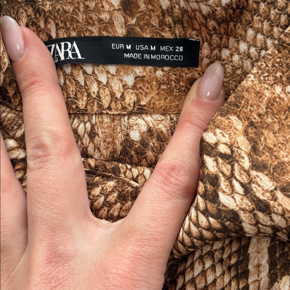 ZARA SNAKE PRINT SKIRT - Picture 3 of 3